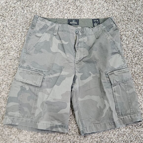 Men's Camo Cargo Utility Shorts - 34 waist - Picture 11 of 11